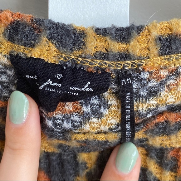 Cheetah Print crop top from Urban Outfitters - Picture 2 of 2